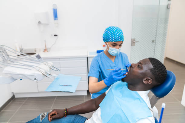 Best Broken Tooth Emergency  in Mabton, WA